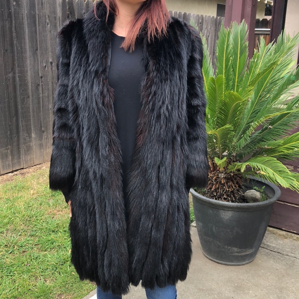 Vintage Fur Coat. Size Small. Soft as Feathers 🪶